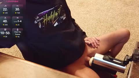 2tiredoftoys online show from 11/25/25, 03:39