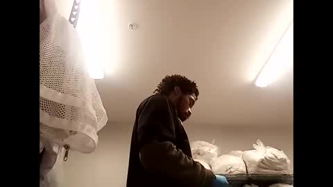 Snapshot of 2watchcock chatting on 11/03/25, 12:39 Str8 Edge online show from 11/03/25, 12:39