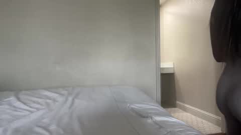 Snapshot of 304divinekarma chatting on 11/14/25, 08:29 GamerBaddieLux online show from 11/14/25, 08:29