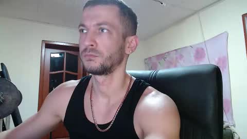 Snapshot of 33377alex77333 chatting on 11/10/25, 06:29 33377alex77333 online show from 11/10/25, 06:29