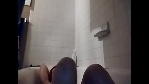 333three33 online show from 04/18/26, 01:20