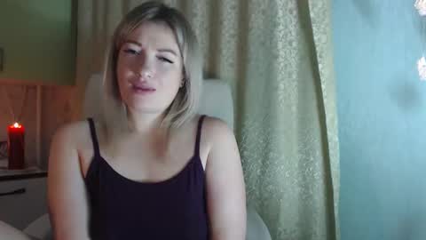 Snapshot of 3sweetcandy3 chatting on 11/15/25, 12:19 3sweetcandy3 online show from 11/15/25, 12:19