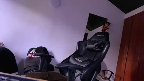 E V I L online show from 01/15/26, 09:07