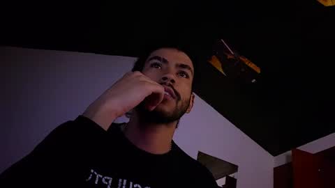E V I L online show from 07/12/26, 07:10
