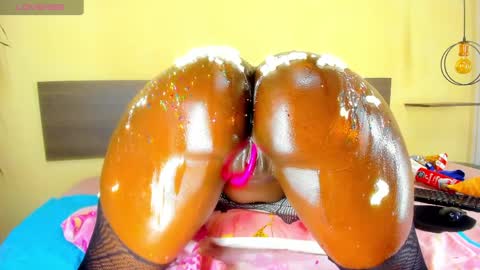 xiara online show from 04/10/26, 10:25