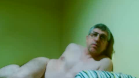 Snapshot of 41bigdick41 chatting on 04/25/26, 05:10 41bigdick41 online show from 04/25/26, 05:10
