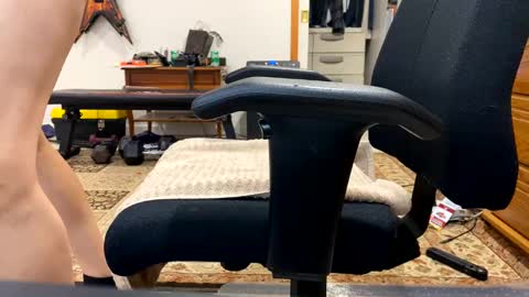 Snapshot of 420bbwadmirer chatting on 01/02/25, 05:24 420bbwlover online show from 01/02/25, 05:24