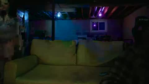 420bunnie online show from 02/06/25, 04:10