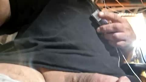 Snapshot of 420dick420707 chatting on 05/16/26, 12:15 420dick420707 online show from 05/16/26, 12:15