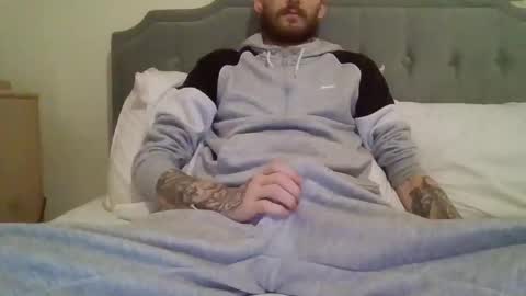 420feetloverr420 online show from 03/02/26, 02:13