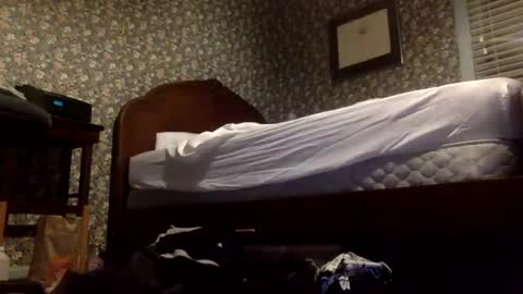 Snapshot of 420hellfire69 chatting on 12/08/24, 11:40 420hellfire69 online show from 12/08/24, 11:40