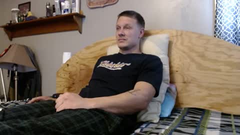 font size 3 FUN WITH DICK AND MARY JANEfont online show from 09/27/25, 06:57