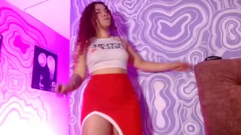 Violeta online show from 05/17/26, 01:36
