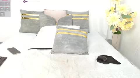 493ashlyfoxx online show from 09/18/25, 01:18