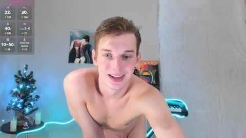 Snapshot of 4ever_dude chatting on 01/07/25, 06:27 Andrew online show from 01/07/25, 06:27