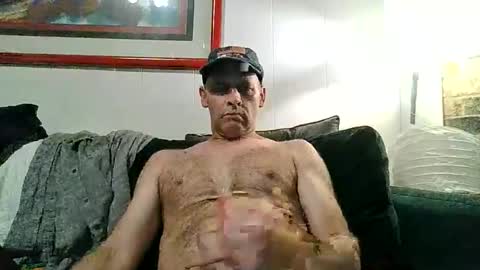 4nuf online show from 05/11/26, 05:21