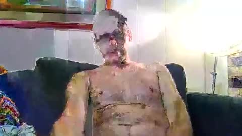 4nuf online show from 06/09/26, 01:56