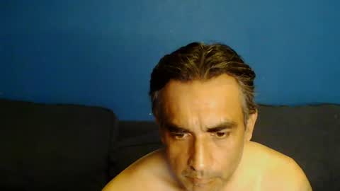 Snapshot of 4thethrillofit4 chatting on 05/14/26, 08:32 4thethrillofit4 online show from 05/14/26, 08:32