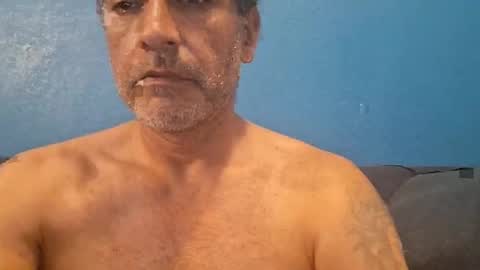 Snapshot of 4thethrillofit4 chatting on 05/15/26, 11:34 4thethrillofit4 online show from 05/15/26, 11:34