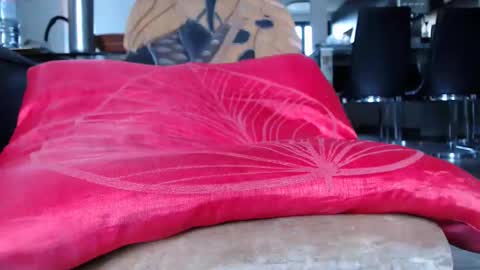 Steven online show from 11/16/25, 10:32