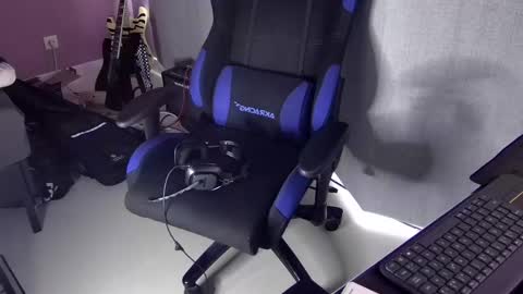 Larese Carlo online show from 02/03/25, 08:57