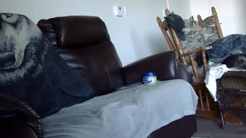 Snapshot of 66bear chatting on 12/20/25, 02:57 66bear online show from 12/20/25, 02:57