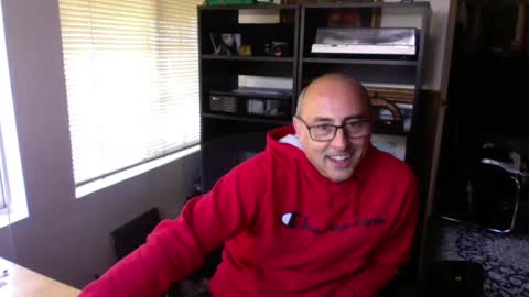 daddy vegas  for single women and couples here online show from 12/08/24, 08:25