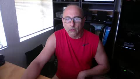 daddy vegas  for single women and couples here online show from 02/09/25, 08:24