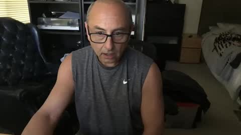 daddy vegas  for single women and couples here online show from 02/08/26, 09:40