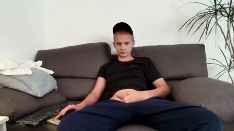 chico online show from 11/09/25, 03:21