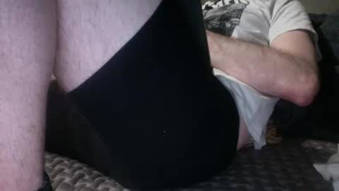 Snapshot of 69ass_tastic chatting on 01/01/25, 10:03 Chris online show from 01/01/25, 10:03