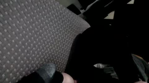 Snapshot of 69ass_tastic chatting on 10/19/25, 05:52 Chris online show from 10/19/25, 05:52