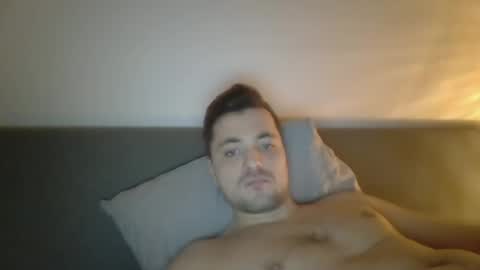 Snapshot of 69baby69baby chatting on 12/15/24, 08:58 69baby69baby online show from 12/15/24, 08:58