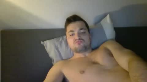 Snapshot of 69baby69baby chatting on 01/01/25, 10:56 69baby69baby online show from 01/01/25, 10:56