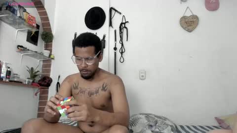 69blackwhite online show from 03/13/26, 08:10