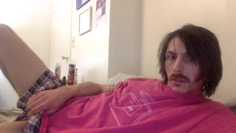 Snapshot of 69j0hndo chatting on 01/21/25, 08:43 FUCKR online show from 01/21/25, 08:43