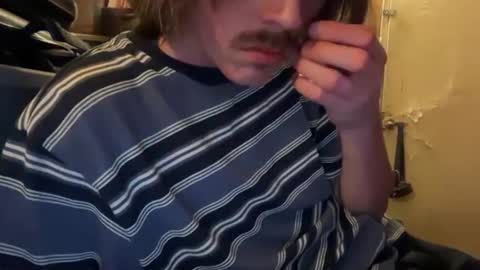 Snapshot of 69j0hndo chatting on 02/17/25, 09:13 FUCKR online show from 02/17/25, 09:13