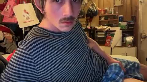 Snapshot of 69j0hndo chatting on 03/06/25, 06:37 FUCKR online show from 03/06/25, 06:37