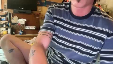 Snapshot of 69j0hndo chatting on 09/25/25, 08:07 FUCKR online show from 09/25/25, 08:07