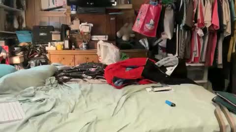 Snapshot of 69j0hndo chatting on 11/06/25, 04:13 FUCKR online show from 11/06/25, 04:13