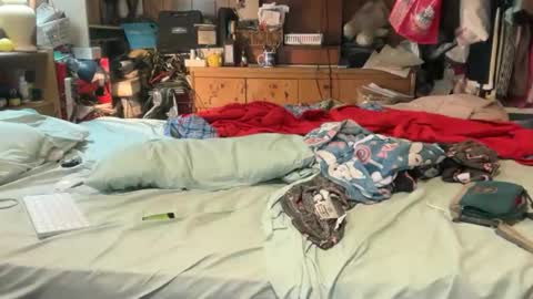 Snapshot of 69j0hndo chatting on 11/17/25, 12:49 FUCKR online show from 11/17/25, 12:49