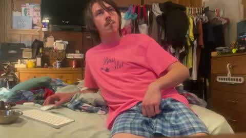 Snapshot of 69j0hndo chatting on 12/19/25, 09:27 FUCKR online show from 12/19/25, 09:27