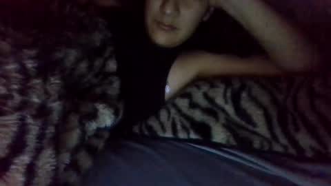 69latina69 online show from 11/22/25, 01:37