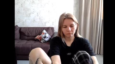 69Riley Reid69 online show from 03/18/26, 07:00