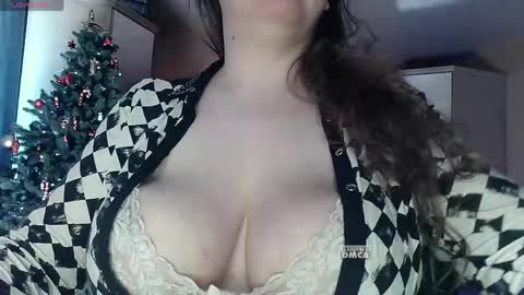 6_dream_9 online show from 05/25/26, 12:33
