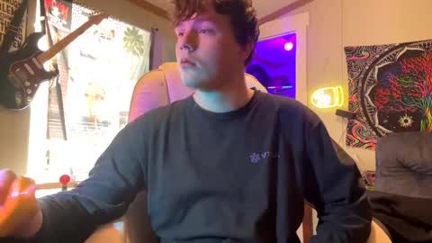 Snapshot of 710lemonade420 chatting on 02/09/25, 05:43 lemonade online show from 02/09/25, 05:43