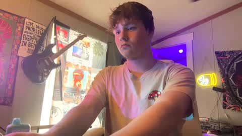 Snapshot of 710lemonade420 chatting on 02/16/25, 06:54 lemonade online show from 02/16/25, 06:54