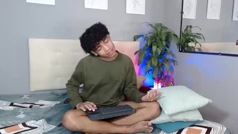 777_jmz online show from 02/18/25, 10:58