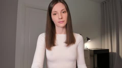 Anna online show from 05/28/26, 08:06