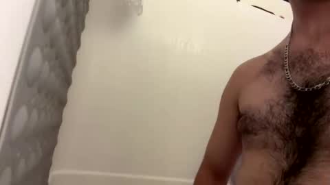 Snapshot of 7inchwhiteeggplant chatting on 10/05/25, 10:46 7inchwhiteeggplant online show from 10/05/25, 10:46